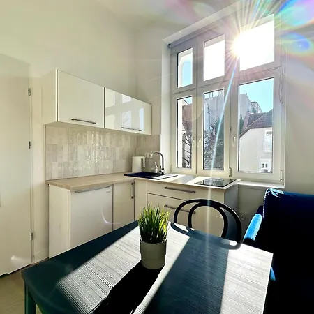 Przy Plaży Z Parkingiem Ii *