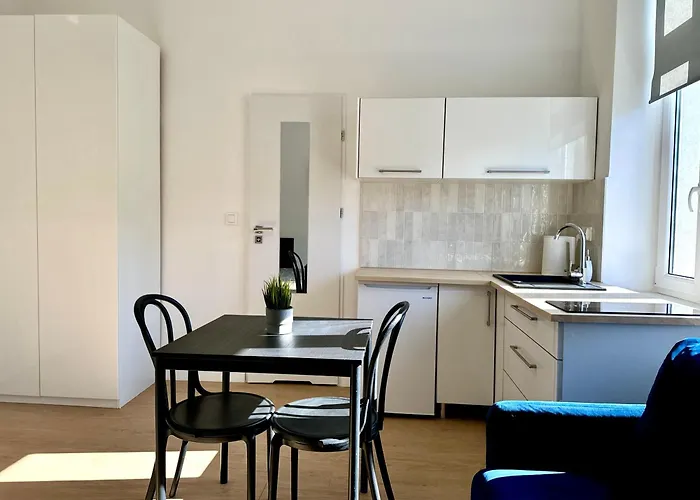 Przy Plazy Z Parkingiem Ii * 索波特